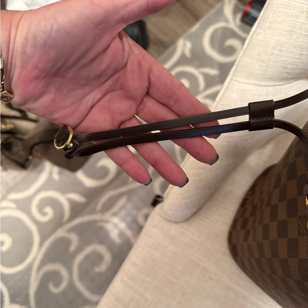 Louis Vuitton Damier Ebene Brown Checkered Tote - Picture 4 of 16